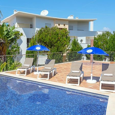 Bnb Homes Ocean View Apartment With Huge Sunny Terrace, 2 Swimming Pools & Tennis Court Албуфейра Экстерьер фото